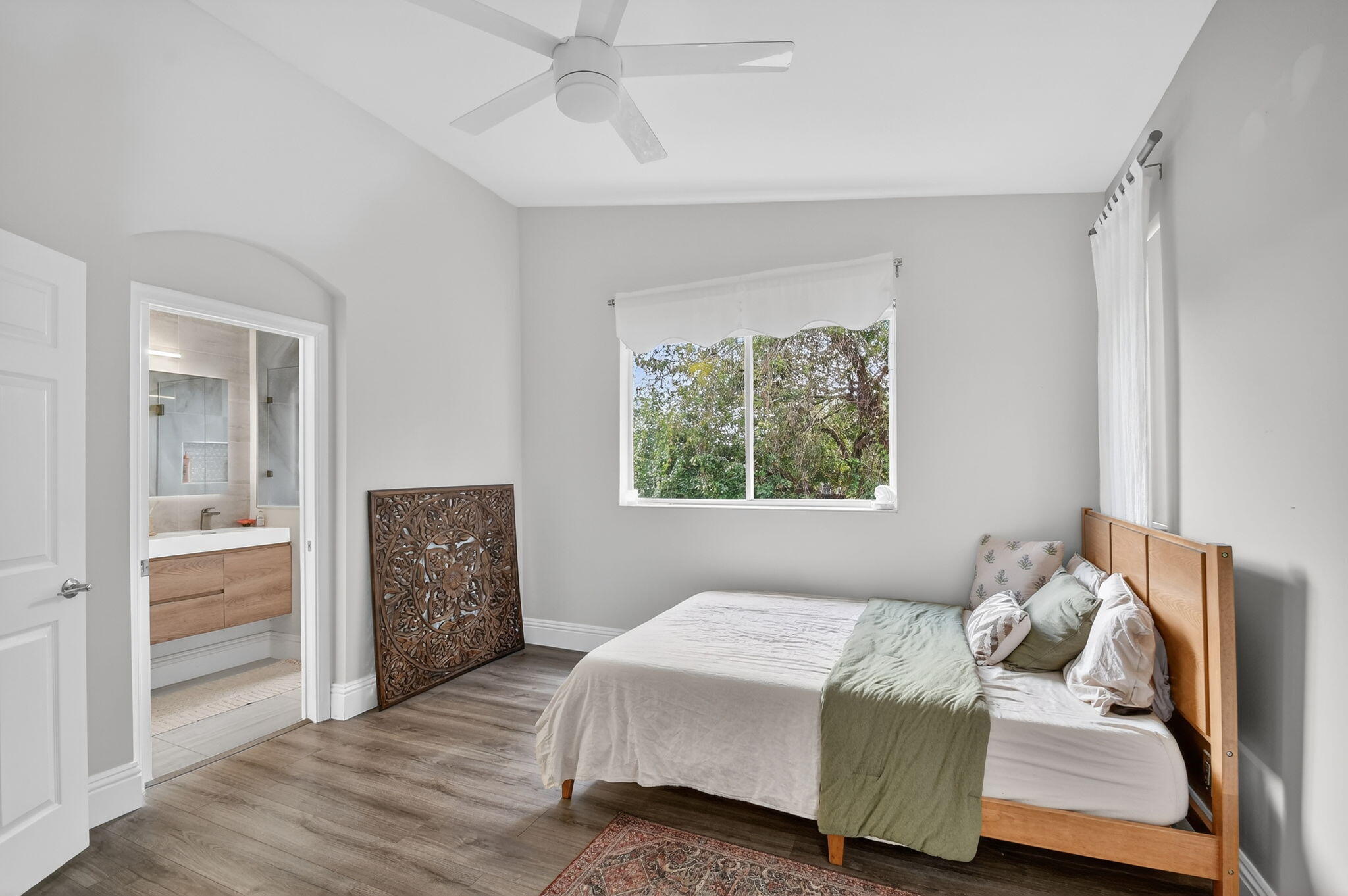 1814 Sonrisa Street Riviera Beach, FL 33404 - Photo 21 of 43 32-web-or-mls-DSC_4215