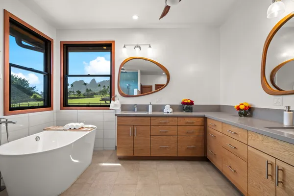 $6,495,000 | 5350 Kalalea View Drive, Unit 8D, Kilauea, HI 96754
