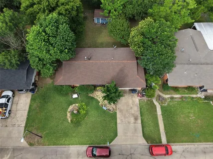 $200,000 | 1407 Nichols Street, Ennis, TX 75119