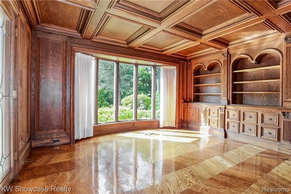 1900 East Valley Road Bloomfield Hills, MI 48304 - Photo 26 of 68