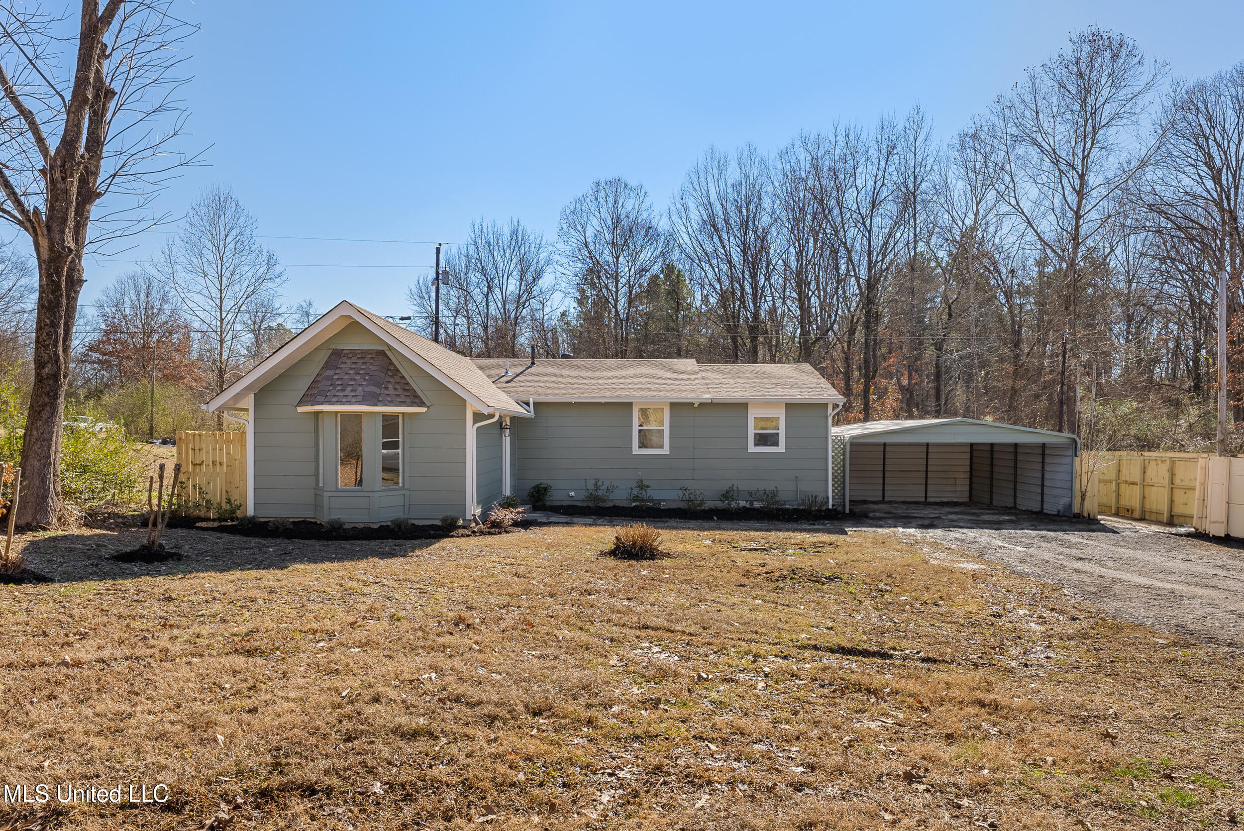10140 College Road Olive Branch, MS 38654 - Photo 1 of 20 10140 college rd-exterior-01