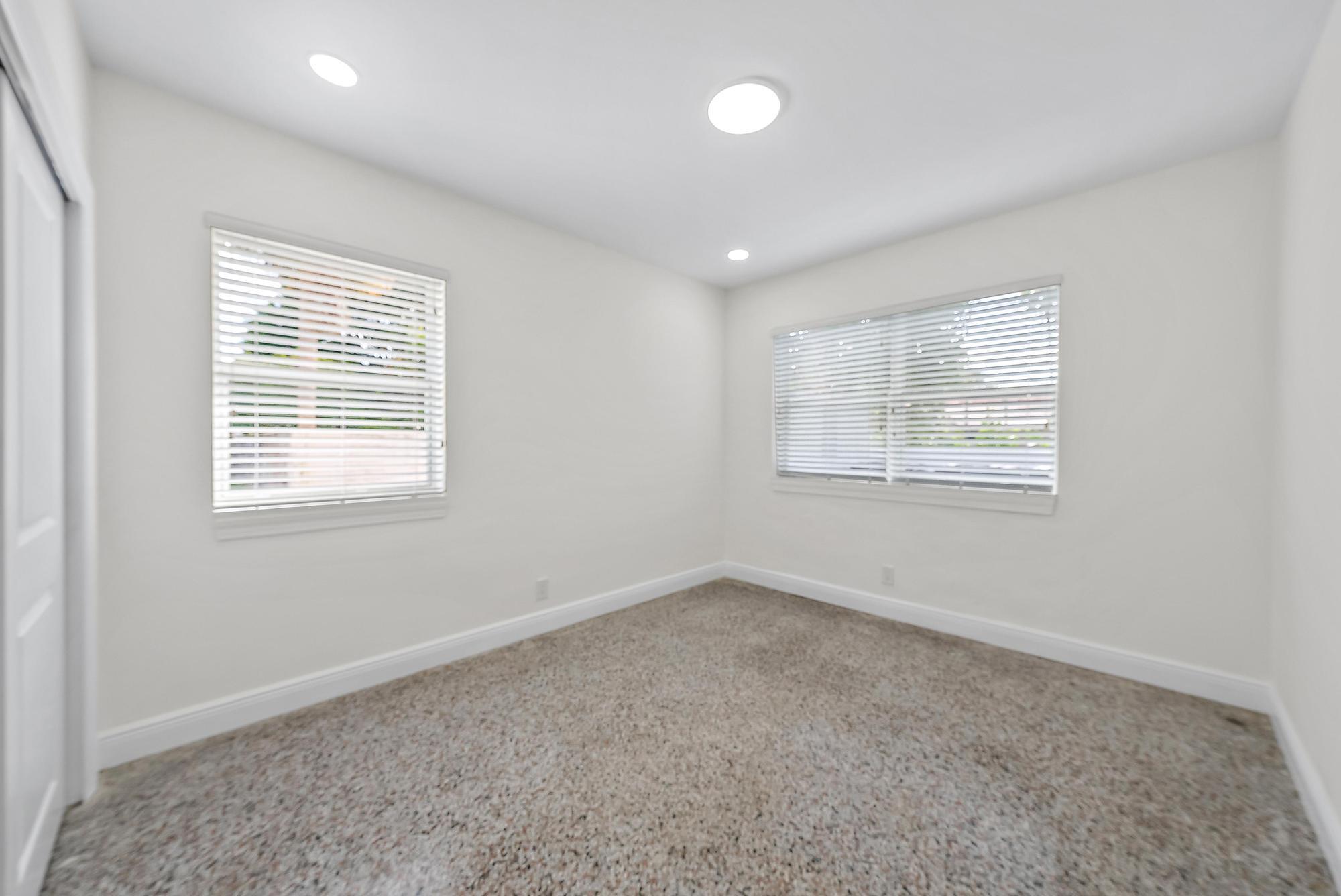3808 Broadway Avenue West Palm Beach, FL 33407 - Photo 22 of 34 an empty room with windows