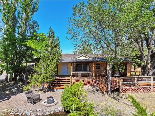 $389,900 | 18 Camdon Drive, Dallesport, WA 98617