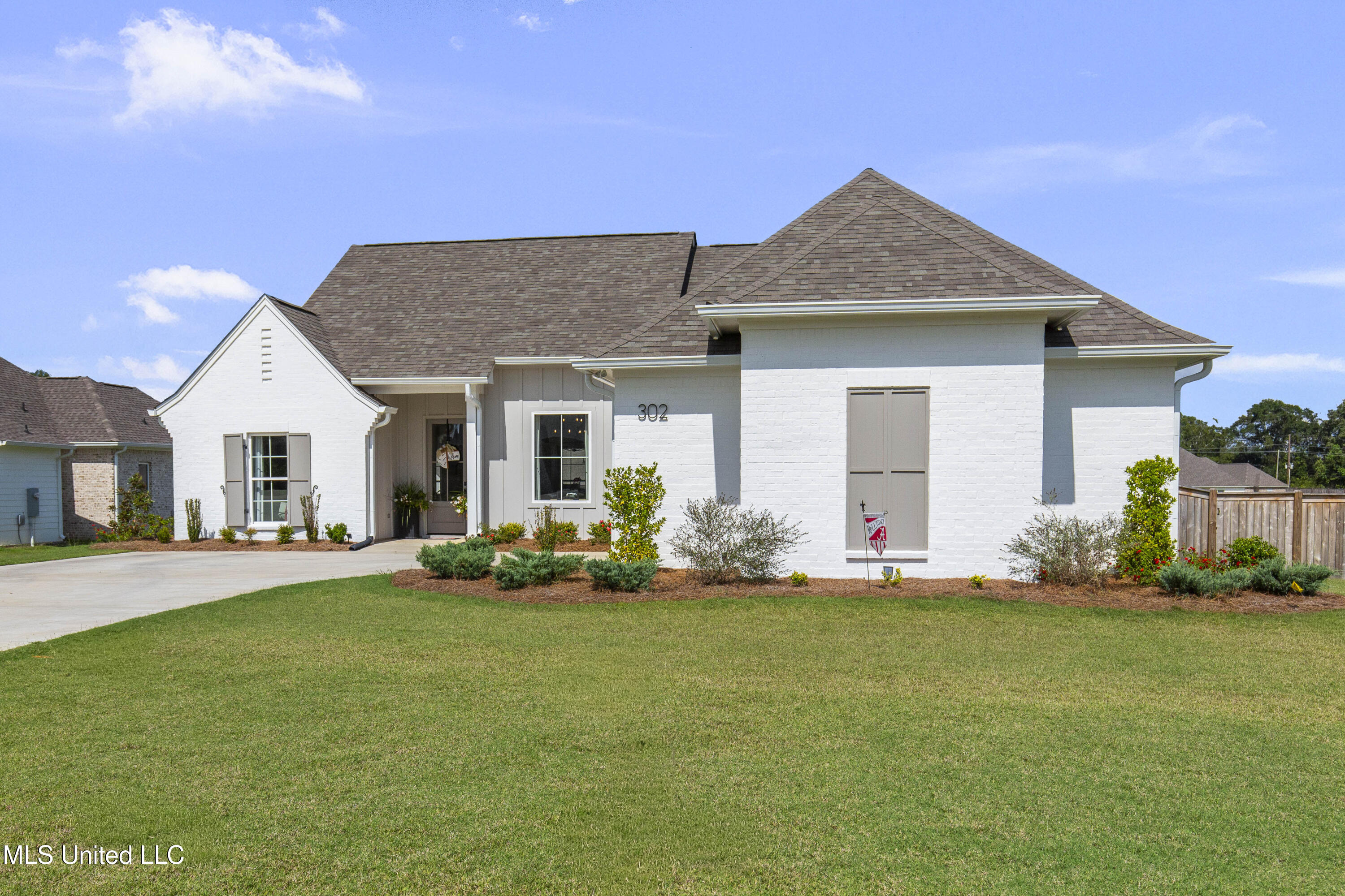 302 Mandy Way Canton, MS 39046 - Photo 5 of 62 2-print-302 Mandy Way-2