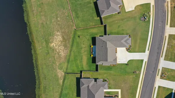 $369,900 | 302 Mandy Way, Canton, MS 39046