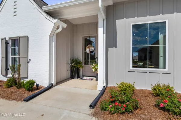 $369,900 | 302 Mandy Way, Canton, MS 39046