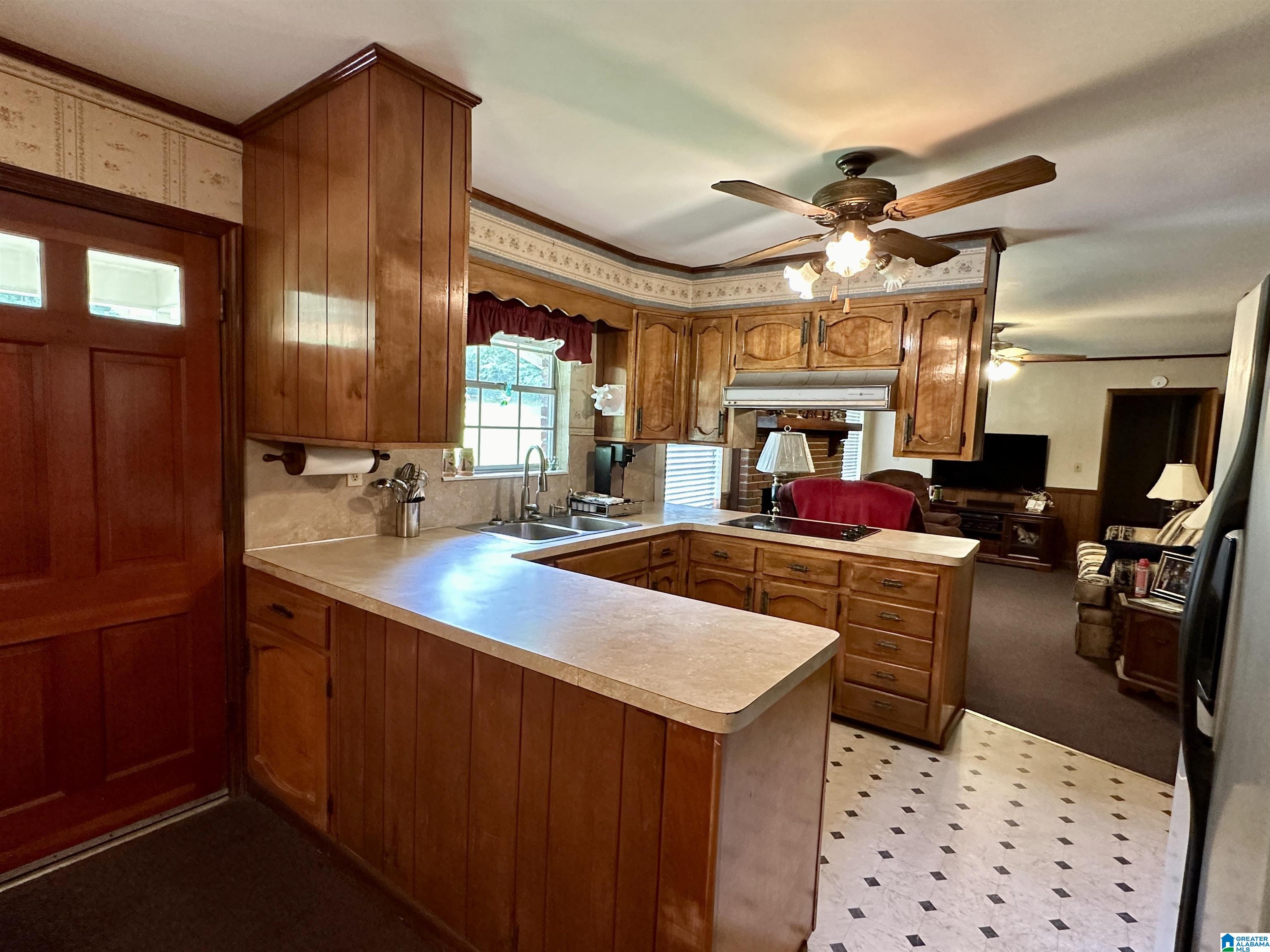 1221 Hueytown Road Bessemer, AL 35023 - Photo 18 of 48