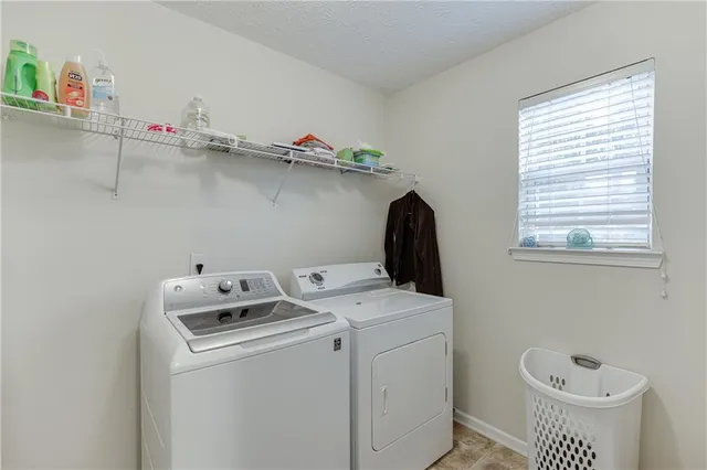 $385,000 | 3661 Bay Cove Court, Loganville, GA 30052