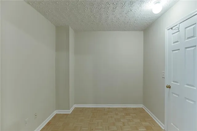 $385,000 | 3661 Bay Cove Court, Loganville, GA 30052