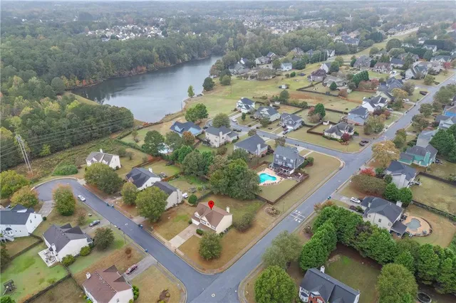 $375,000 | 3661 Bay Cove Court, Loganville, GA 30052