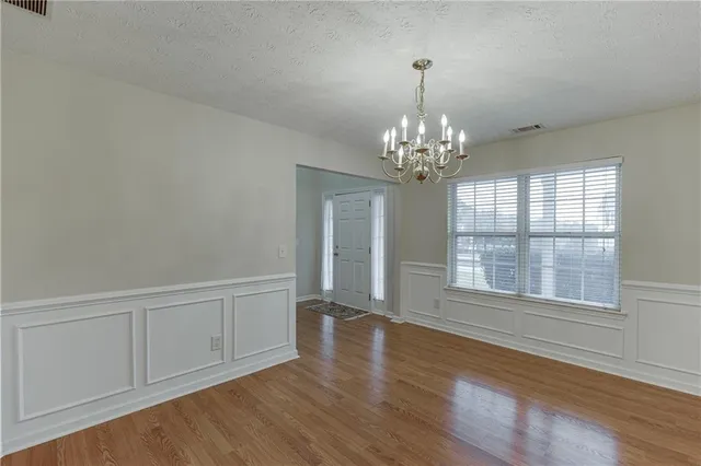 $385,000 | 3661 Bay Cove Court, Loganville, GA 30052