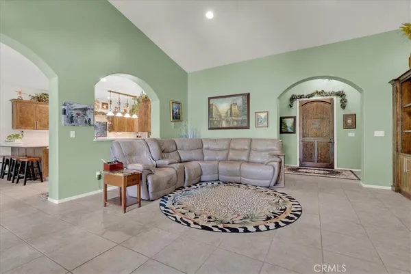 $599,900 | 32815 Riverside, Springville, CA 93265