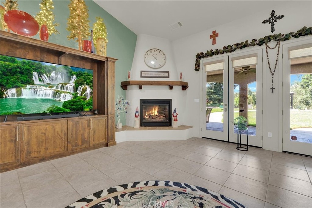 32815 Riverside Springville, CA 93265 - Photo 17 of 75 Living area