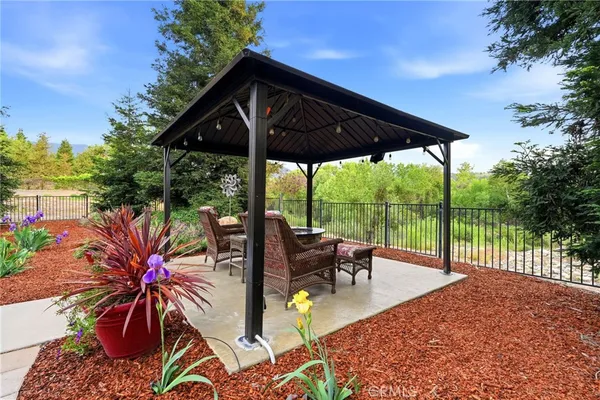 $599,900 | 32815 Riverside, Springville, CA 93265