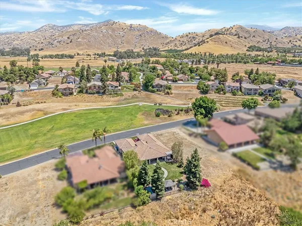 $599,900 | 32815 Riverside, Springville, CA 93265