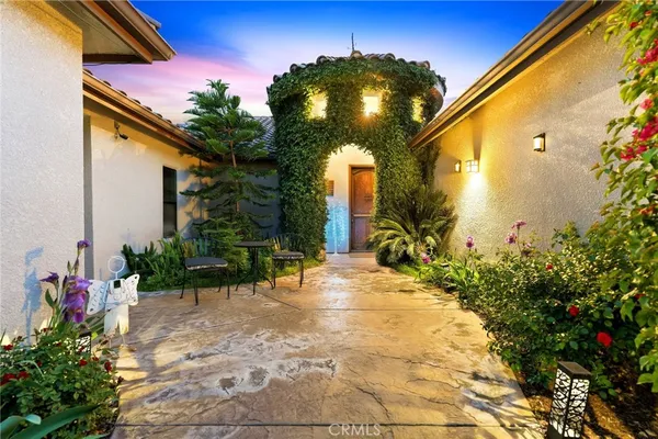 $599,900 | 32815 Riverside, Springville, CA 93265