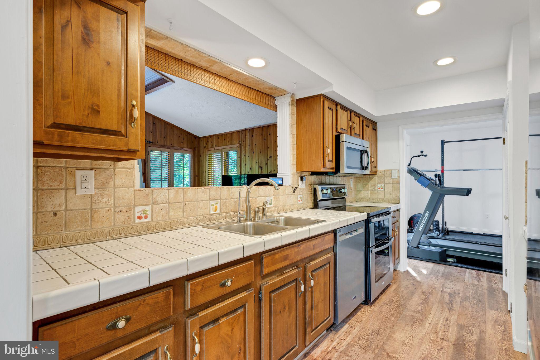 50 N Road Mount Holly, NJ 08060 - Photo 6 of 37
