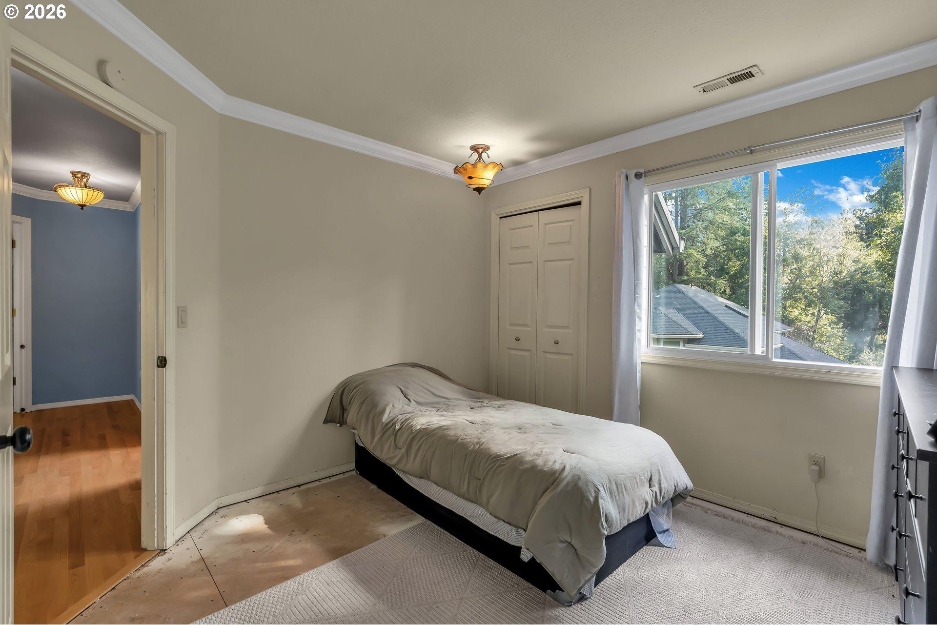 706 Southwest Colony Drive Portland, OR 97219 - Photo 25 of 48 Gallery Image 25