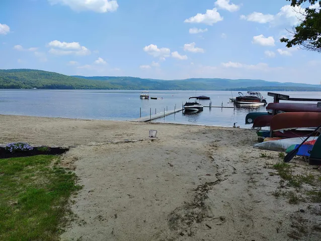 $2,500 | 43 Beachwood Road, Hebron, NH 03241