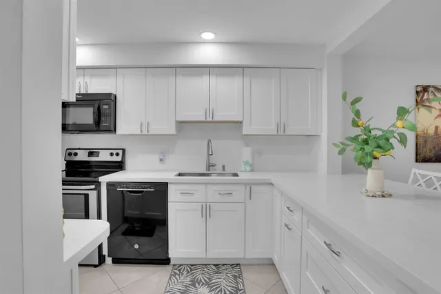 $239,950 | 2601 Northeast 14th Street Causeway, Unit 245, Pompano Beach, FL 33062