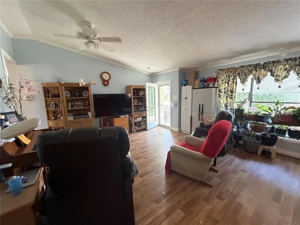 $449,000 | 39106 Grays Airport Road, Lady Lake, FL 32159