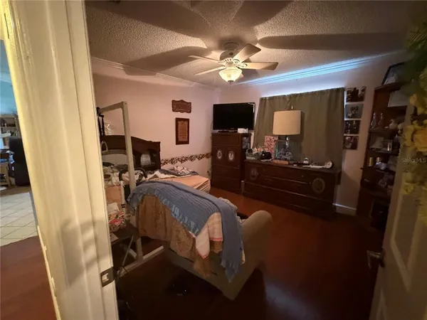 $449,000 | 39106 Grays Airport Road, Lady Lake, FL 32159