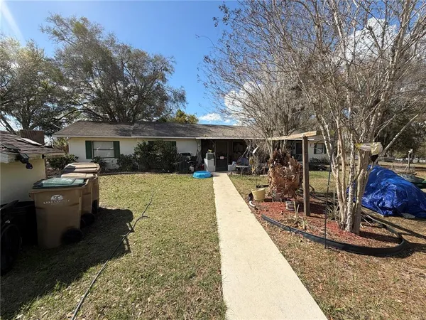 $449,000 | 39106 Grays Airport Road, Lady Lake, FL 32159