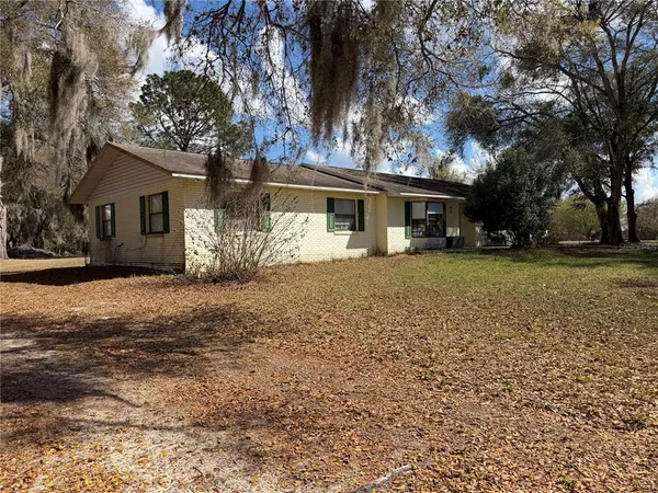 $449,000 | 39106 Grays Airport Road, Lady Lake, FL 32159
