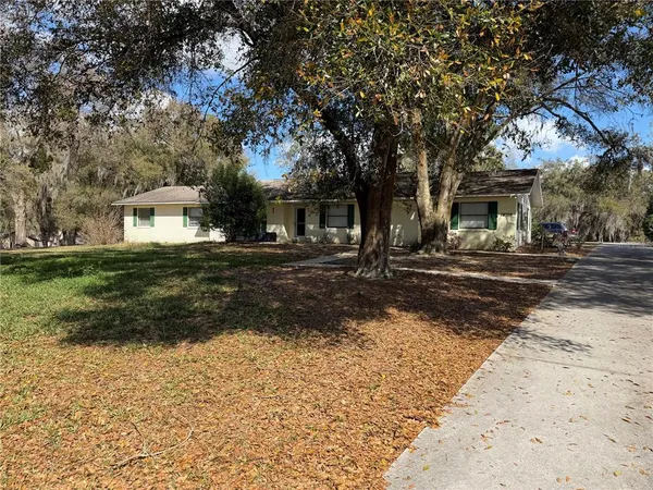 $449,000 | 39106 Grays Airport Road, Lady Lake, FL 32159