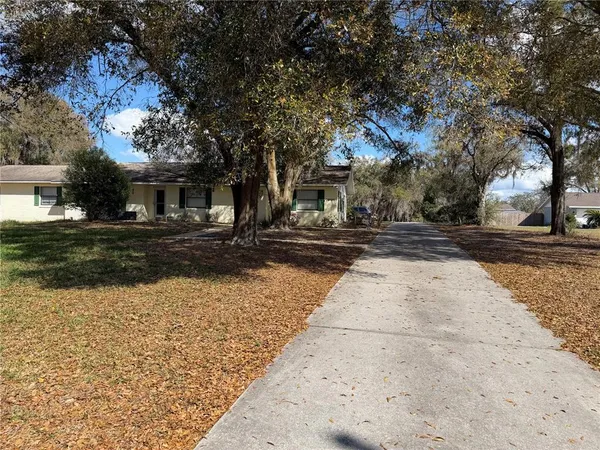 $449,000 | 39106 Grays Airport Road, Lady Lake, FL 32159