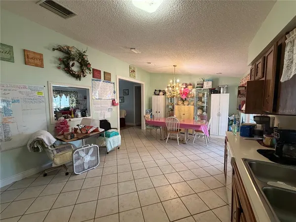 $449,000 | 39106 Grays Airport Road, Lady Lake, FL 32159