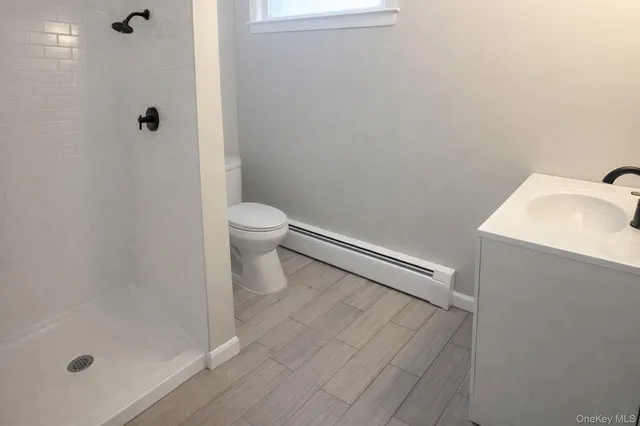 $579,900 | 107 East Woodside Avenue, Patchogue, NY 11772