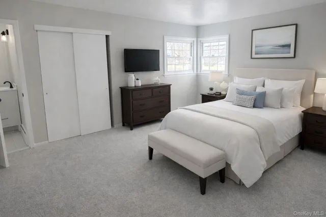 $579,900 | 107 East Woodside Avenue, Patchogue, NY 11772