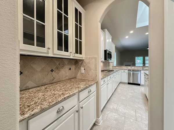 $3,500 | 10 Pilot Rock Place, Tomball, TX 77375