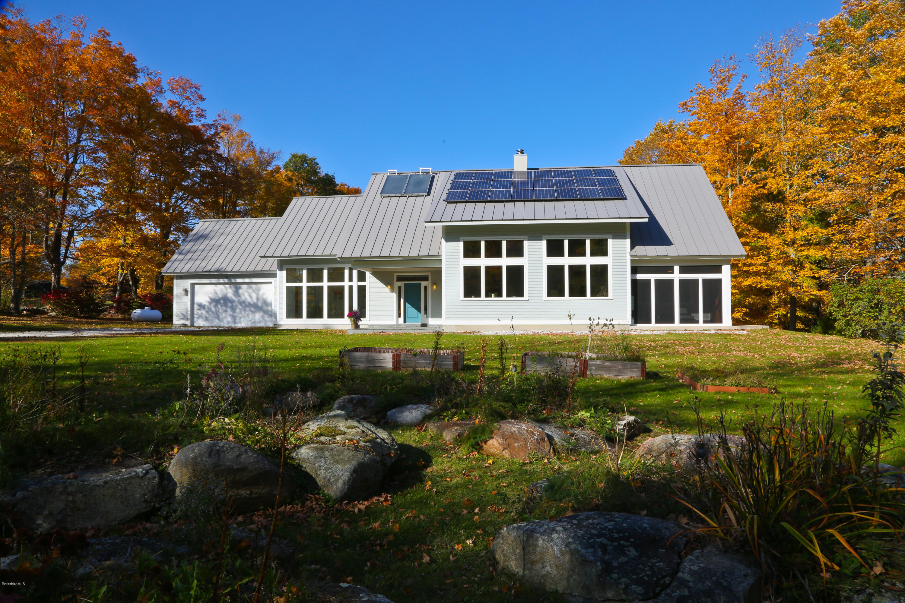 7 New Hartford Road Sandisfield, MA 01255 - Photo 4 of 23 exterior