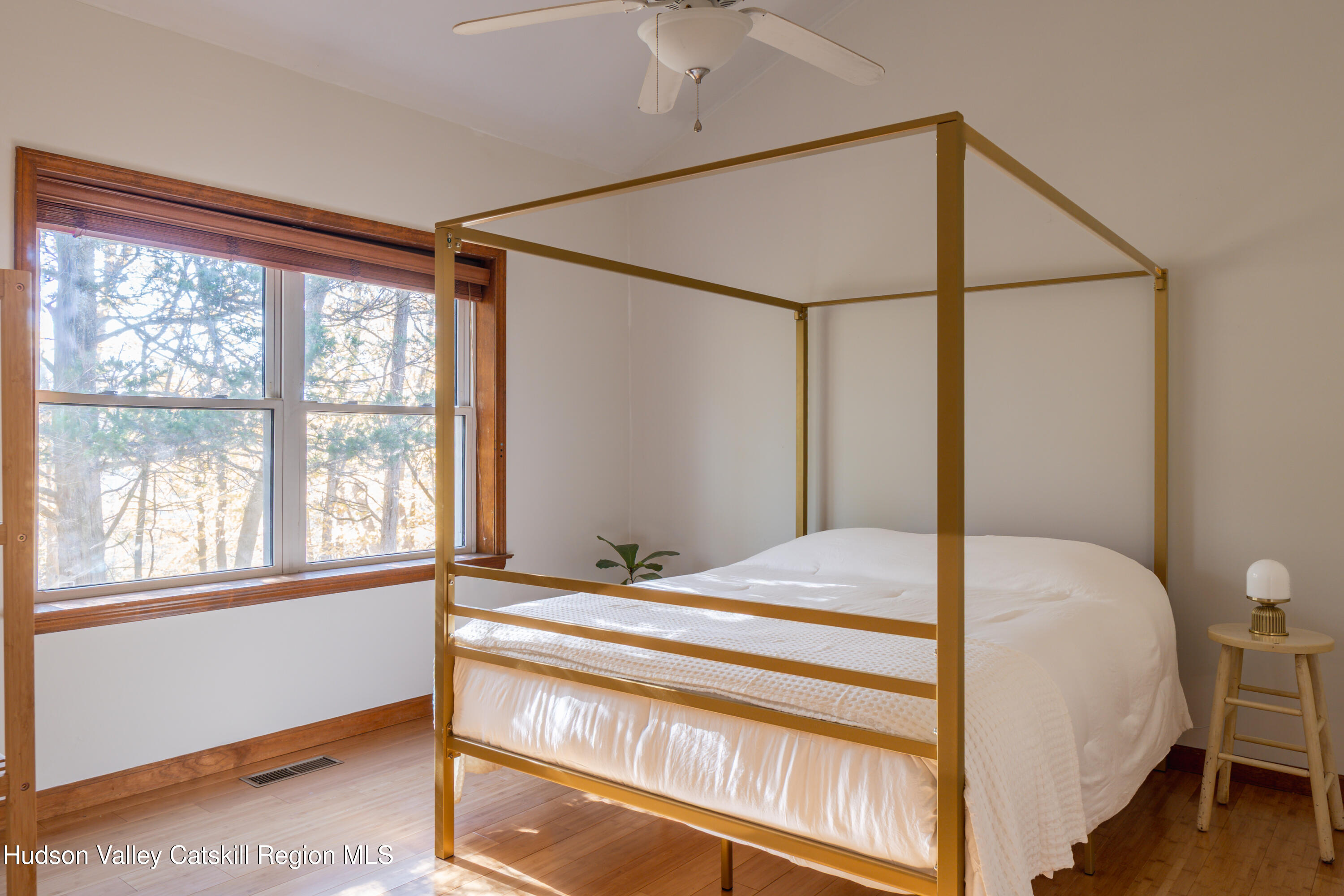 12 Glow Court Athens, NY 12015 - Photo 11 of 22 a bed room with a bed and a window