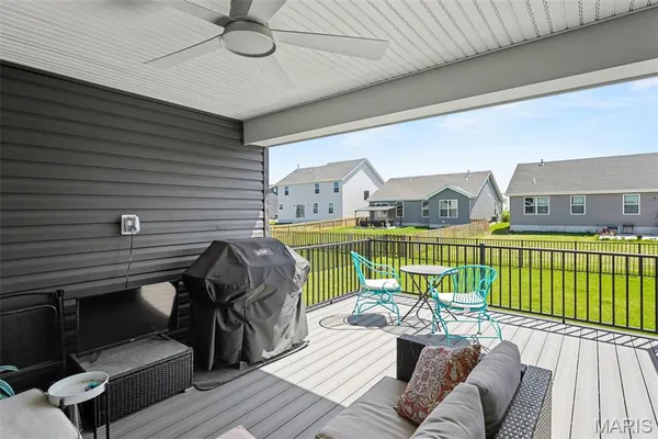 $400,000 | 906 Palisades Circle, St. Charles, MO 63301