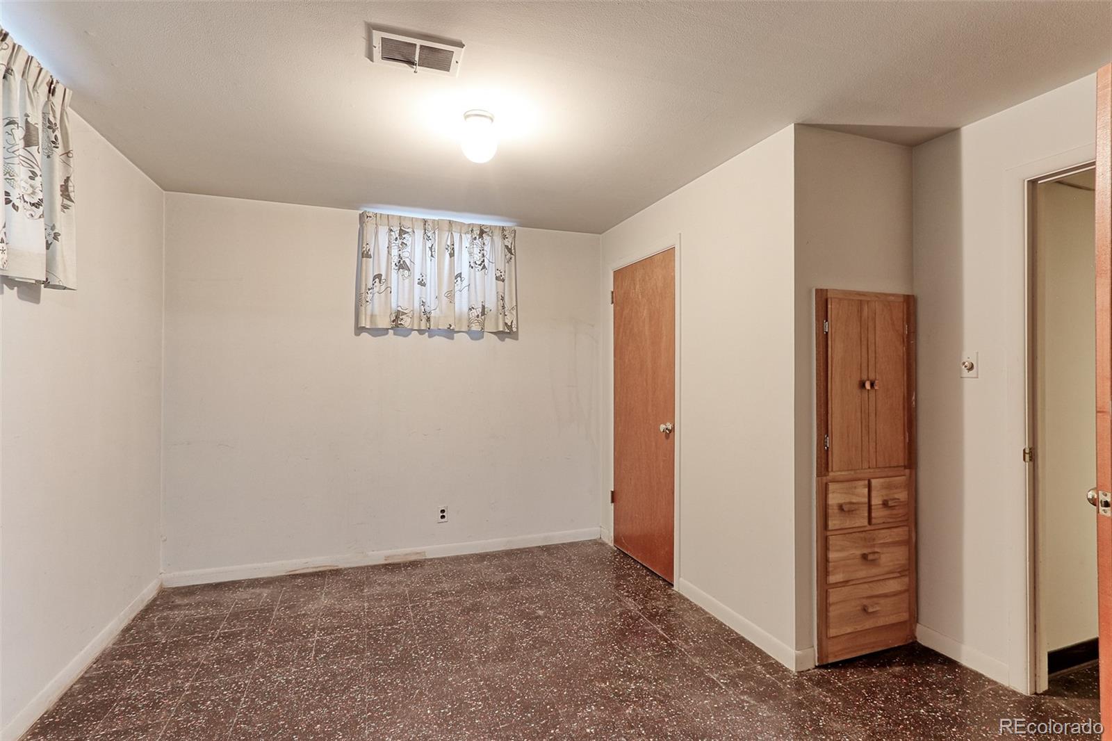7613 Raritan Street Denver, CO 80221 - Photo 16 of 21 Gallery Image 16
