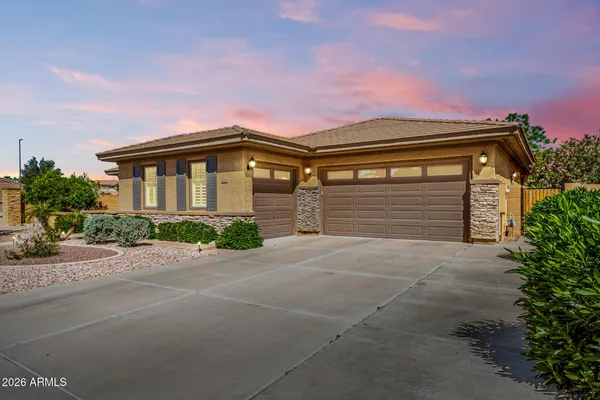 $900,000 | 1310 East Ibis Street, Gilbert, AZ 85297