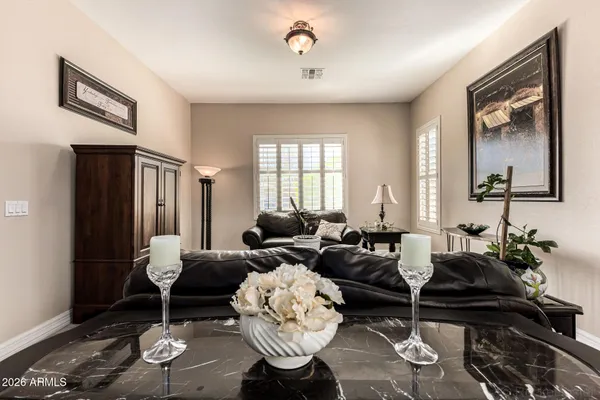 $900,000 | 1310 East Ibis Street, Gilbert, AZ 85297