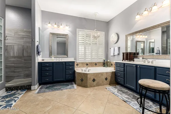 $900,000 | 1310 East Ibis Street, Gilbert, AZ 85297