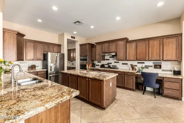 $900,000 | 1310 East Ibis Street, Gilbert, AZ 85297