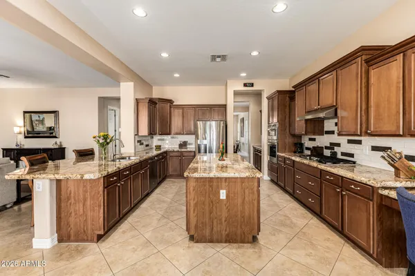 $900,000 | 1310 East Ibis Street, Gilbert, AZ 85297
