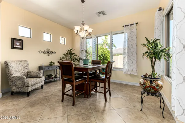 $900,000 | 1310 East Ibis Street, Gilbert, AZ 85297