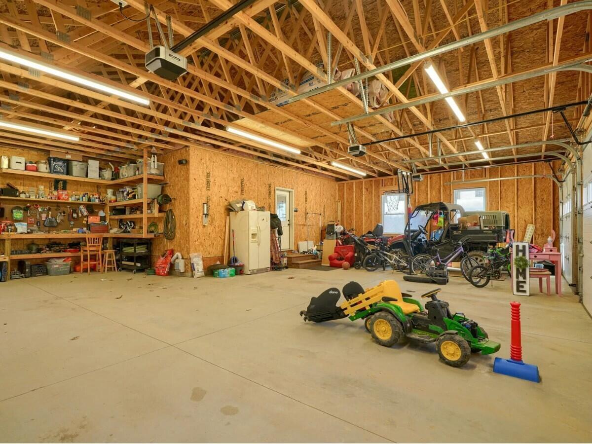 1549 Keystone Furnace Road Jackson, OH 45640 - Photo 49 of 58 Garage