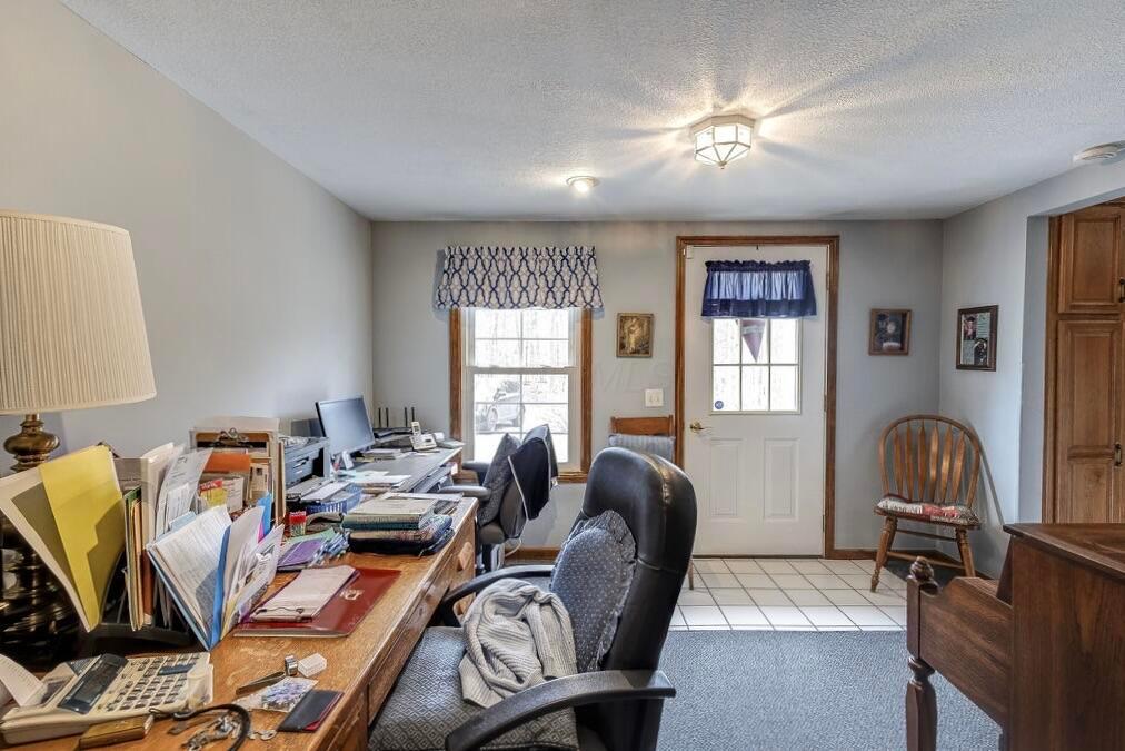 16399 Sycamore Road Mount Vernon, OH 43050 - Photo 17 of 32 1-25