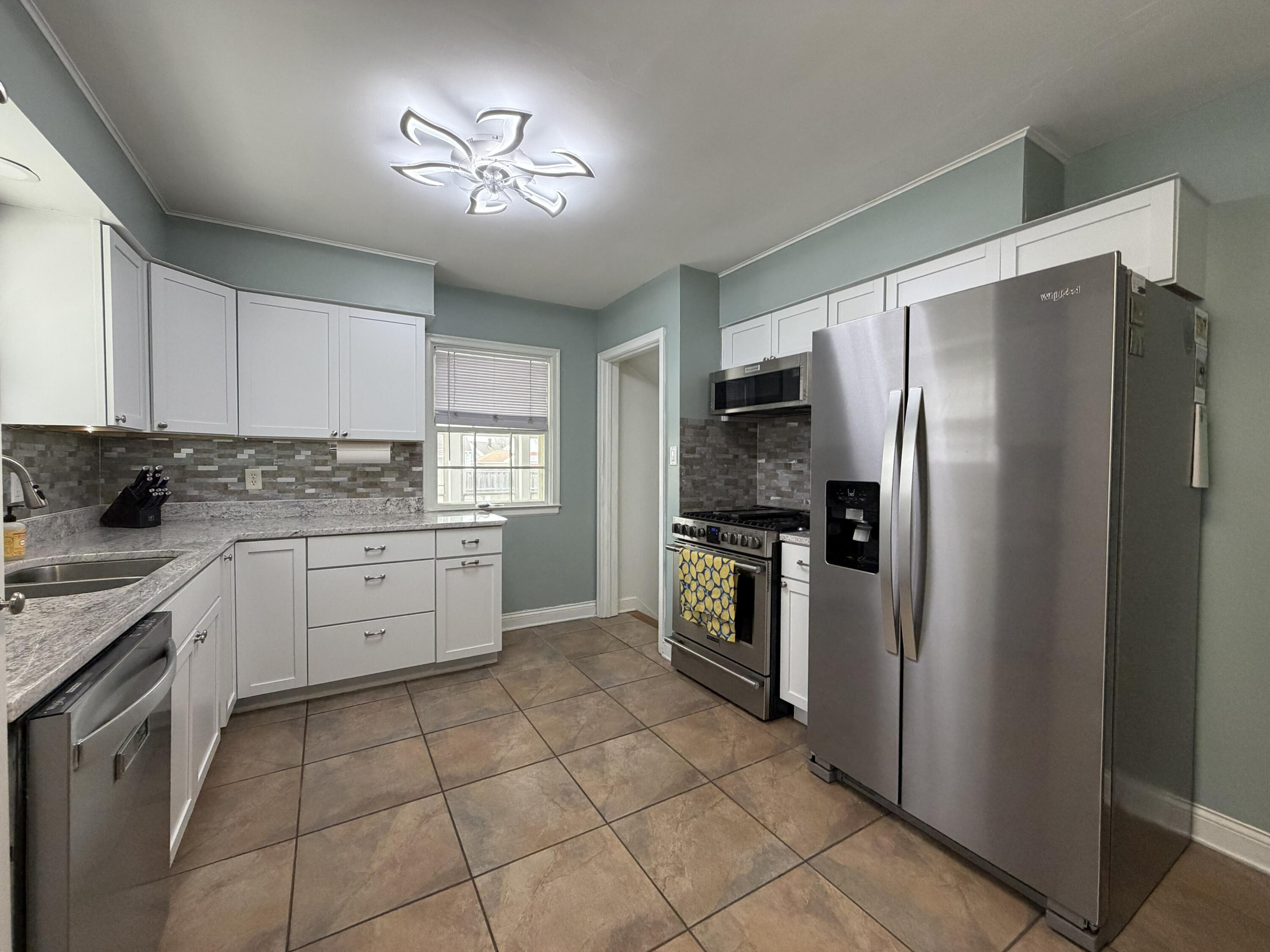 2540 Lincoln Road Kenosha, WI 53143 - Photo 15 of 28 IMG_1133(3)