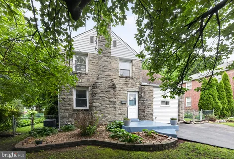 $340,000 | 506 West South Avenue, Glenolden, PA 19036