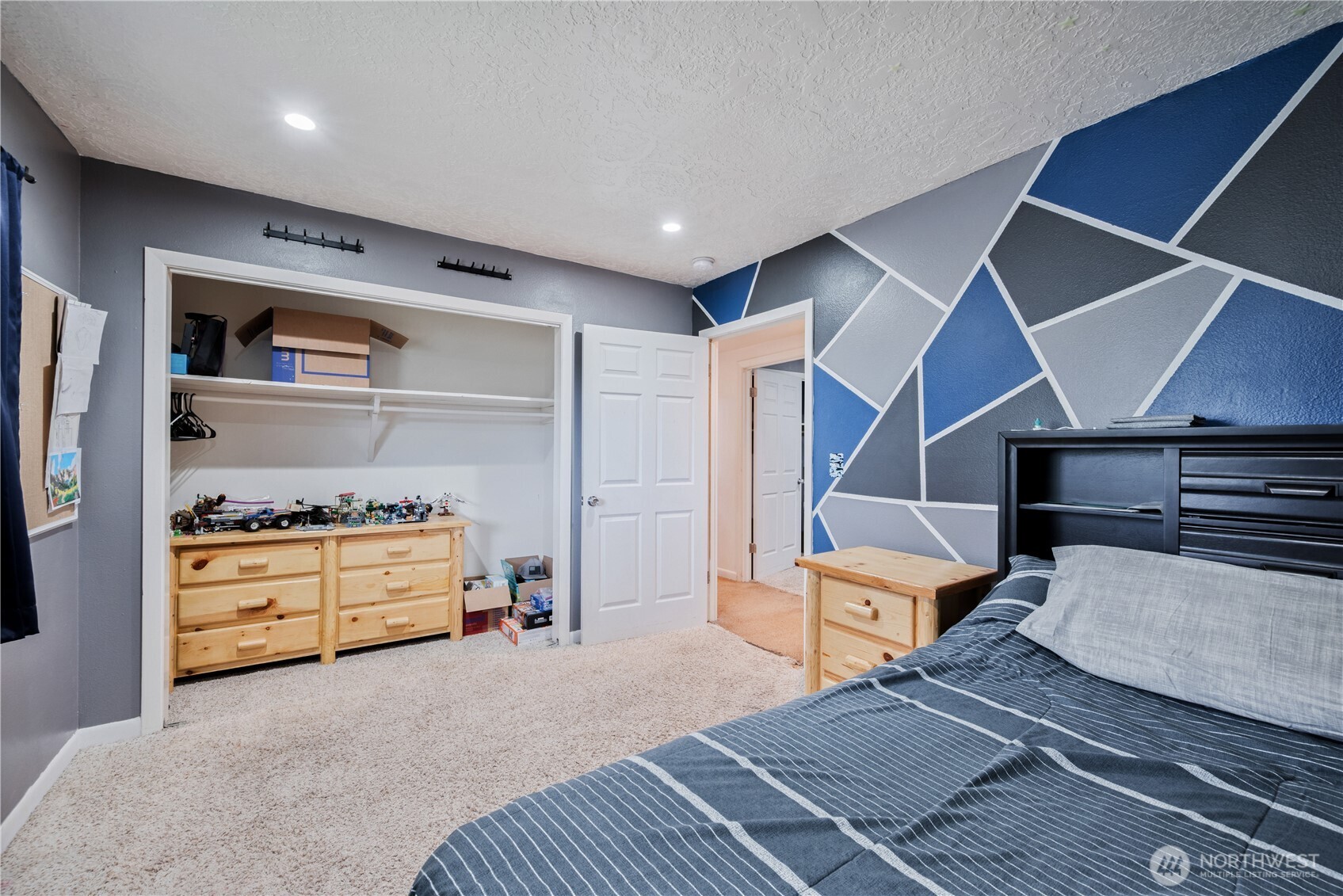 4514 Ohio Street Longview, WA 98632 - Photo 11 of 30 a bedroom with furniture and a dresser