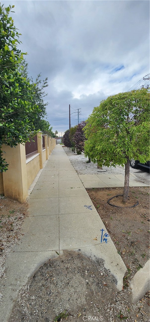 3112 1st Street Riverside, CA 92507 - Photo 59 of 61 a view of a yard
